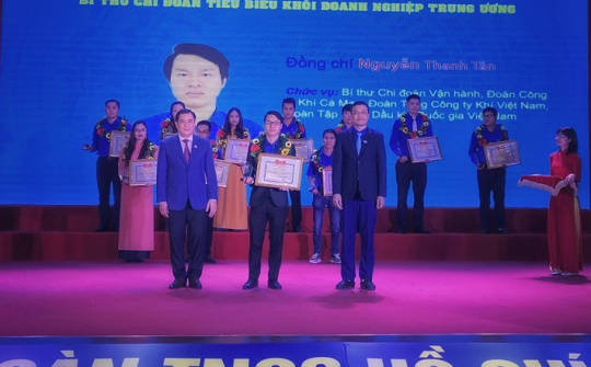 Tuổi trẻ PVGAS đón nhận nhiều bằng khen trong Tháng thanh niên