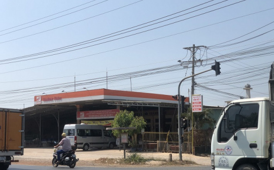 Xử phạt gần 290 triệu đồng doanh nghiệp kinh doanh xăng dầu không đảm bảo chất lượng