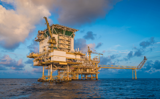 Giá dầu thô có thể tăng trở lại ngưỡng 70 USD/thùng