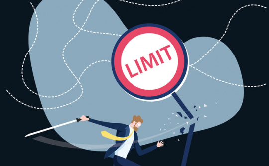 Tinh thần kinh doanh trong triết lý sống của huyền thoại Lý Tiểu Long: Trở ngại lớn nhất ngăn bạn đánh thành công không ai khác ngoài chính bạn