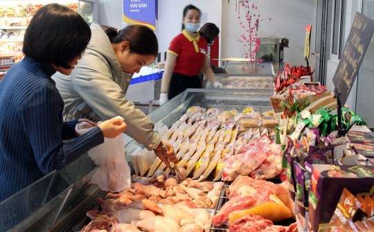 Giá lương thực, thực phẩm giảm kéo CPI tháng 4 giảm 0,04%