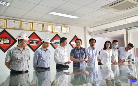 Công ty Nhôm Đắk Nông - TKV đón Đoàn Lãnh đạo Bộ Lao động, Thương binh và Xã hội về làm việc