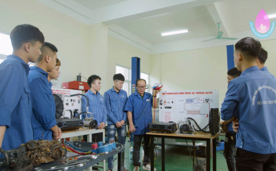 Cao đẳng Kỹ thuật Công nghiệp: Chặng đường 55 năm không ngừng đổi mới