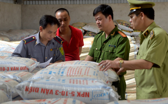 Hợp tác ngăn chặn vi phạm trong sản xuất, kinh doanh phân bón