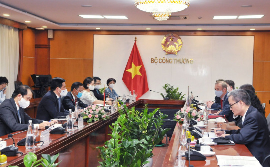 Việt Nam là quốc gia có trách nhiệm trong thực hiện điều ước quốc tế về biến đổi khí hậu