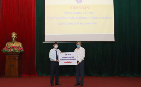 EVN ủng hộ 30 tỷ đồng đến Quỹ Vaccine phòng chống Covid-19