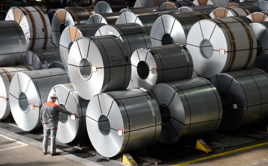 Giá thép tại Hoa Kỳ tăng gấp 3 lần trong 1 năm, nhiều ngành công nghiệp chịu ảnh hưởng mạnh