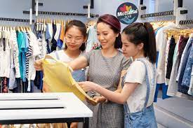 Nghiên cứu quyết định lựa chọn mua sản phẩm thời trang của người tiêu dùng trên địa bàn Hà Nội