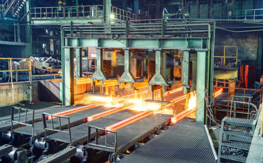 Trung Quốc điều tra nạn đầu cơ, thao túng:  Giá quặng sắt lao dốc đột ngột