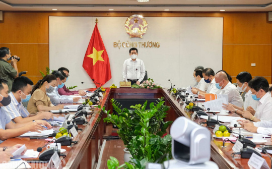 Tạo điều kiện thúc đẩy ngành công nghiệp hóa chất phát triển, tăng trưởng bền vững