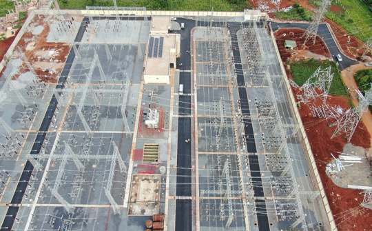 Đóng điện Trạm biến áp 220kV Lao Bảo (Quảng Trị)