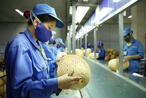 Tiếp tục thực hiện giảm 30 khoản phí, lệ phí