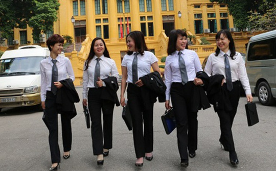 Kỹ năng áp dụng pháp luật của sinh viên ngành luật ở doanh nghiệp hiện nay