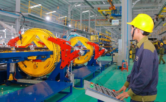 Xem xét khả năng tiếp tục gia hạn ưu đãi thuế sản xuất, lắp ráp ô tô