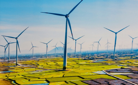 13 nhà máy điện gió với tổng công suất 611,33 MW đã đi vào vận hành thương mại
