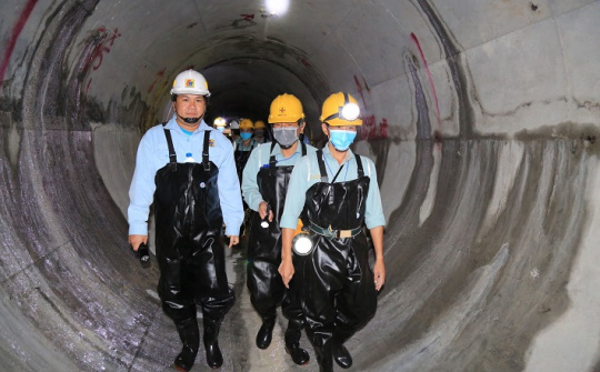 Hoàn thành đường hầm dẫn nước Dự án mở rộng Nhà máy thuỷ điện Đa Nhim vượt tiến độ