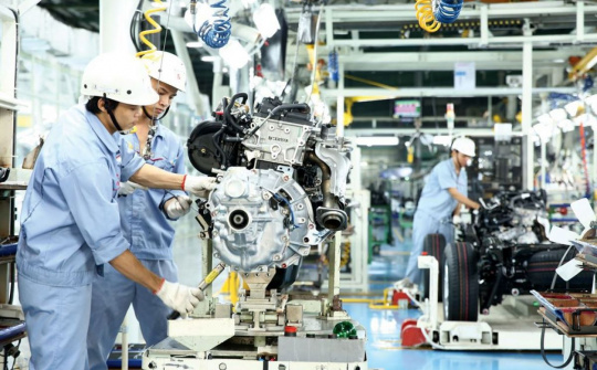 Vai trò của công nghiệp chế biến, chế tạo trong đổi mới mô hình tăng trưởng, nâng cao sức cạnh tranh của nền kinh tế