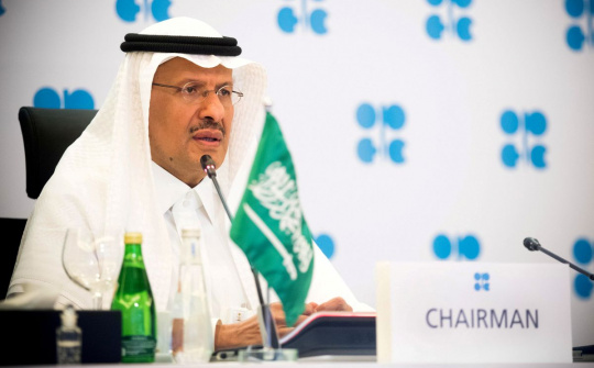 Ả rập Xê út công khai chỉ trích UAE về những bất đồng trong việc nâng sản lượng khai thác dầu thô