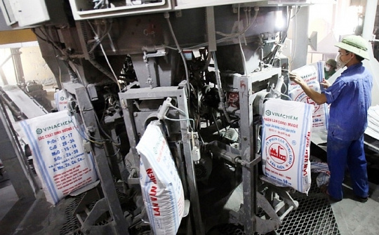 Vượt đại dịch Covid-19, phân bón Văn Điển đặt nhiều “mục tiêu lớn” trong Quý I/2021