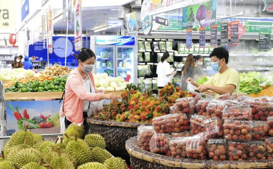 Doanh thu bán lẻ hàng hóa 8 tháng ước đạt gần 2.500 tỷ đồng