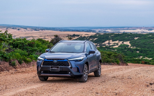 Toyota đứng đầu phân khúc xe du lịch 7 tháng đầu năm