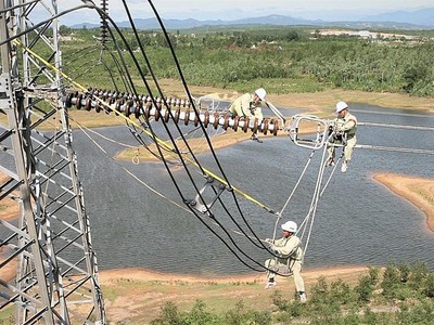 Tập trung nguồn lực cao nhất để thi công Đường dây 500kV Vân Phong – Vĩnh Tân