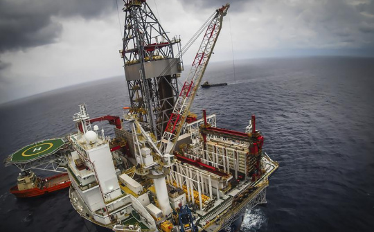 Giá dầu thô tiếp tục giảm, thị trường bi quan về triển vọng nhu cầu sử dụng