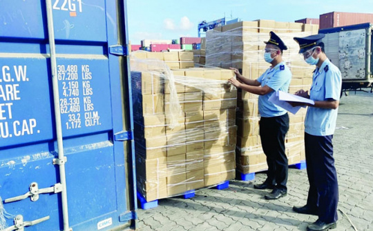 Hải quan đồng hành cùng doanh nghiệp trong cao điểm dịch Covid- 19