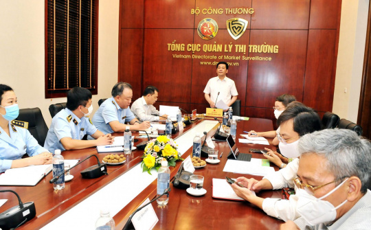 Bộ trưởng Nguyễn Hồng Diên giao 6 nhiệm vụ trọng tâm cho lực lượng  quản lý thị trường