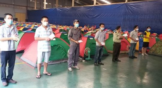 Công đoàn Hóa chất hỗ trợ đoàn viên, CNLĐ khó khăn do ảnh hưởng của dịch bệnh Covid-19