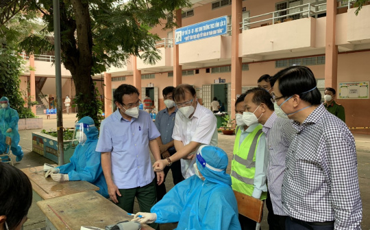 Thứ trưởng Đỗ Thắng Hải tham gia Đoàn công tác Chính phủ làm việc tại huyện Bình Chánh