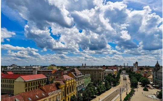 Nắng nóng đẩy giá điện tăng vọt khắp châu Âu