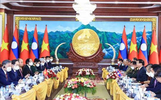 Ưu tiên cao nhất cho việc không ngừng củng cố, vun đắp mối quan hệ Việt-Lào