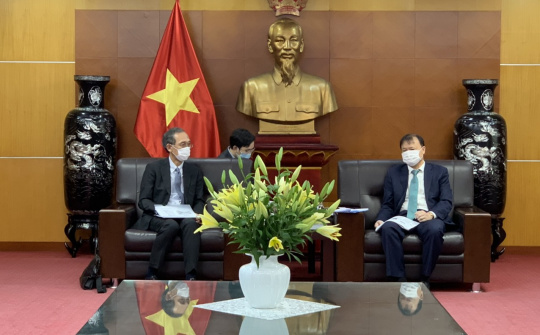 Toyota tiếp tục mở rộng sản xuất kinh doanh, phát triển hệ thống cung ứng nội địa tại Việt Nam