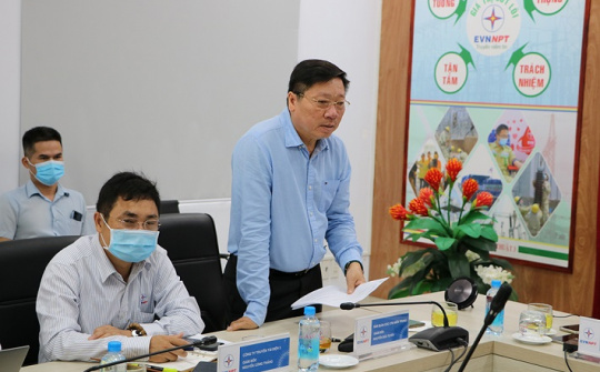 Tập trung nguồn lực, đảm bảo tiến độ các dự án giải tỏa công suất NMNĐ BOT Vân Phong 1