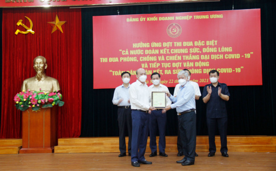 TKV ủng hộ 2 tỷ đồng trong đợt vận động “Toàn dân đoàn kết, ra sức phòng, chống dịch Covid-19”