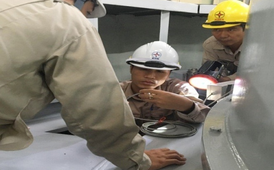 Trung tâm Dịch vụ Sửa chữa EVN cần tuyển dụng nhân sự