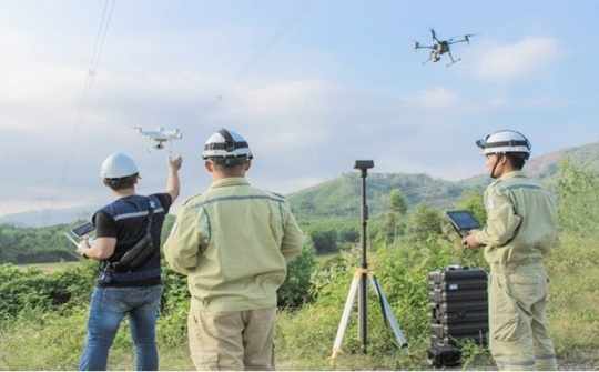 Trang bị các thiết bị công nghệ nâng cao hiệu quả công tác quản lý vận hành đường dây truyền tải điện