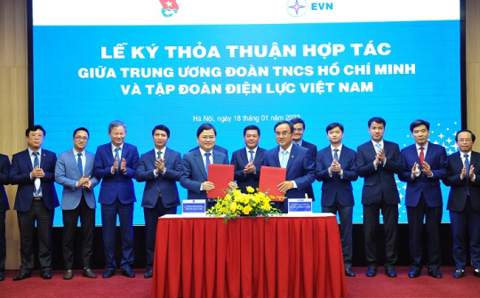 Lễ ký Thỏa thuận hợp tác giữa Trung ương Đoàn và EVN giai đoạn 2022 - 2024