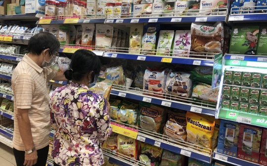 Dự báo thị trường Tết: Sức mua không tăng, doanh nghiệp có phương án dự trữ trong tình hình dịch phức tạp