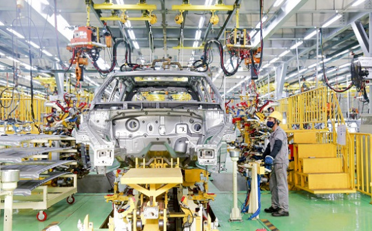 Thaco tăng cường sản xuất, bàn giao xe cho khách hàng trước Tết Nguyên đán