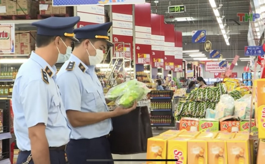 Xếp lương công chức quản lý thị trường theo 4 ngạch