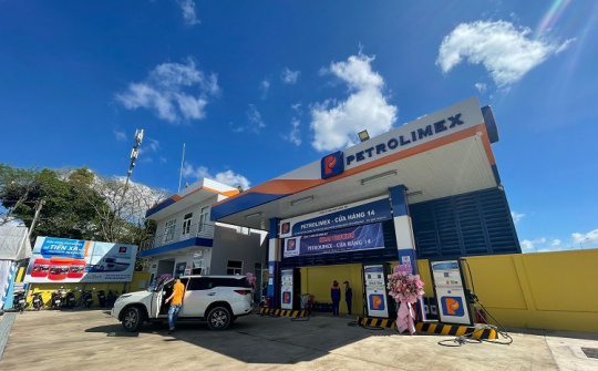 Petrolimex Đồng Nai: “Cú đánh lớn” kéo tổng sản lượng cả năm vượt  kế hoạch