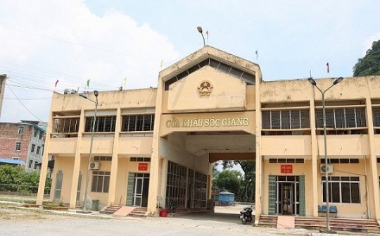 Khôi phục thông quan cặp cửa khẩu Sóc Giang - Bình Mãng