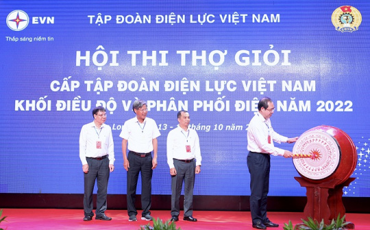 Khai mạc Hội thi Thợ giỏi EVN 2022 khối điều độ và phân phối điện