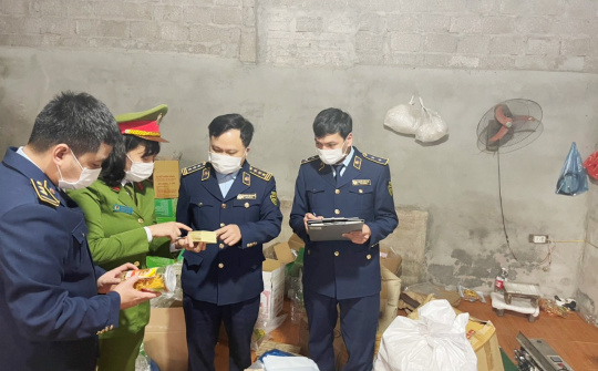 Cục QLTT Thanh Hóa: Tăng cường kiểm soát, bình ổn thị trường những tháng cuối năm