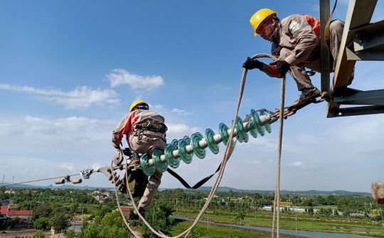 PC Quảng Ninh: 9 tháng đầu năm cung ứng điện an toàn, liên tục, ổn định