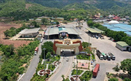 Liên kết hợp tác phát triển du lịch vùng biên giới Việt Nam - Lào