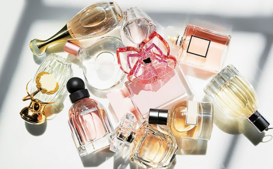 Tác động của truyền miệng điện tử (eWOM) đến ý định mua sản phẩm nước hoa của người tiêu dùng tại Thành phố Hồ Chí Minh