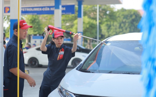 Petrolimex khai trương dịch vụ rửa xe, bảo dưỡng ôtô theo công nghệ Nhật Bản